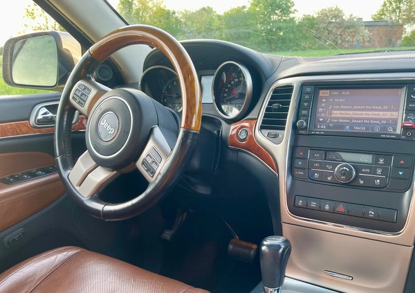Jeep Grand Cherokee cena 65000 przebieg: 206000, rok produkcji 2011 z Nidzica małe 379